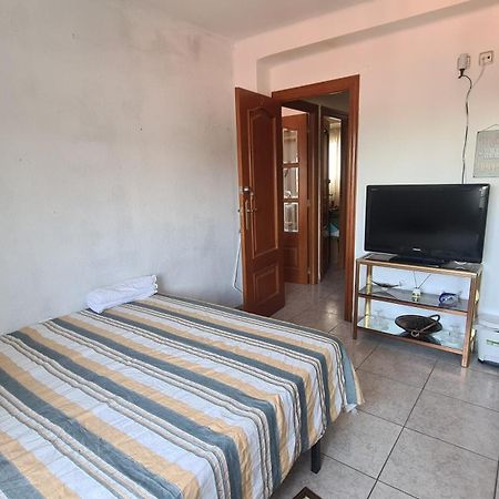 Rooms On Malvarrosa Beach Valensiya Oda fotoğraf
