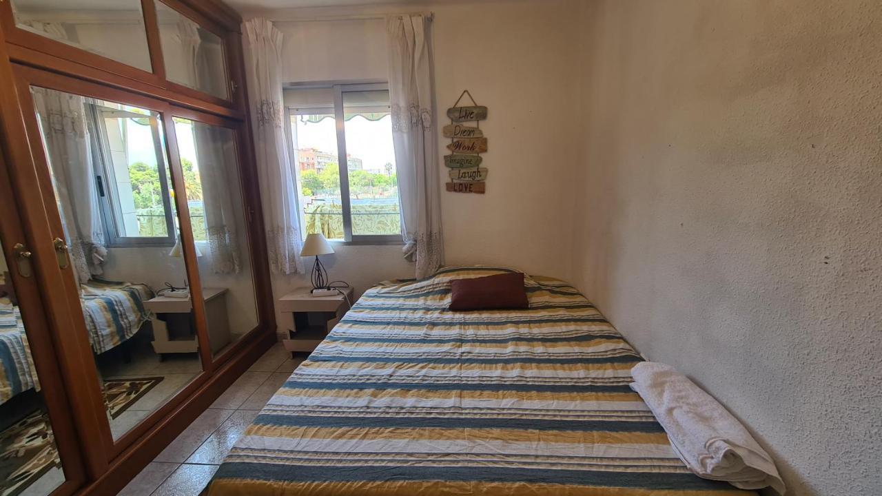 Rooms On Malvarrosa Beach Valensiya Dış mekan fotoğraf